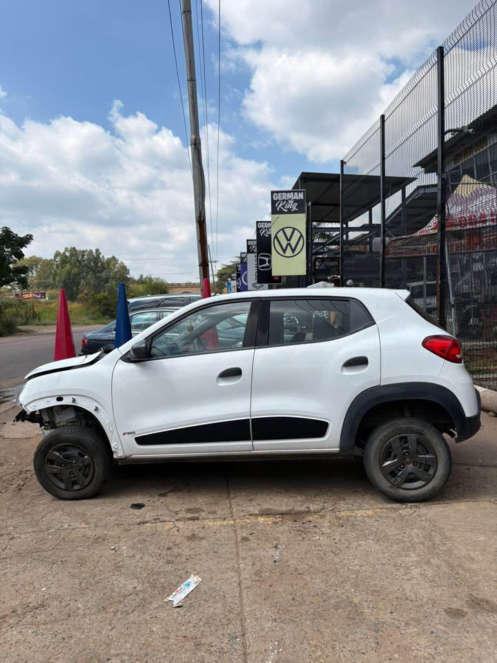 2016 RENAULT KWID ABS FOR SPARES - Private Seller