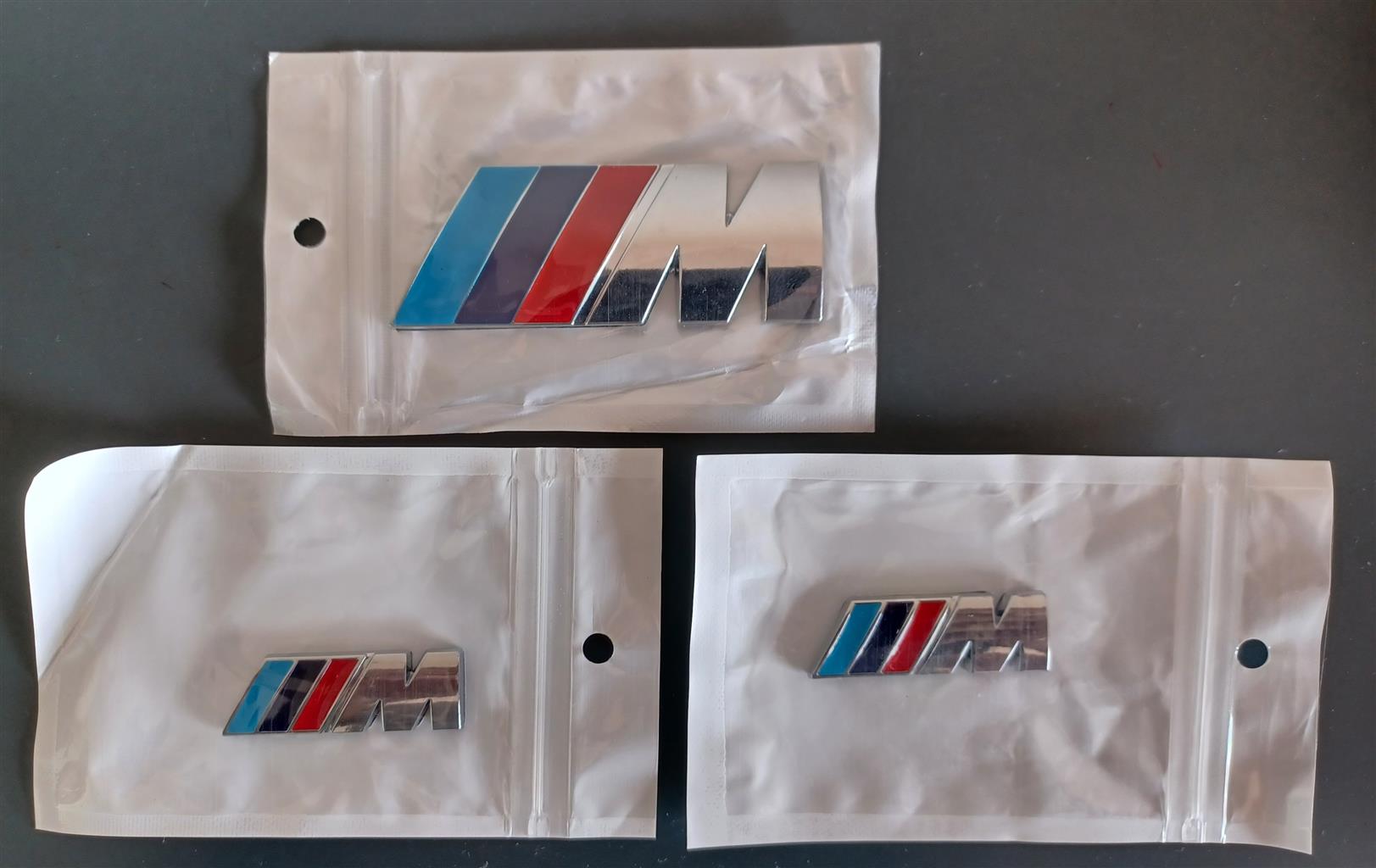 BMW Z4 E85 badges emblems stickers - Private Seller BMW Z4 E85 badges emblems stickers - Private Seller