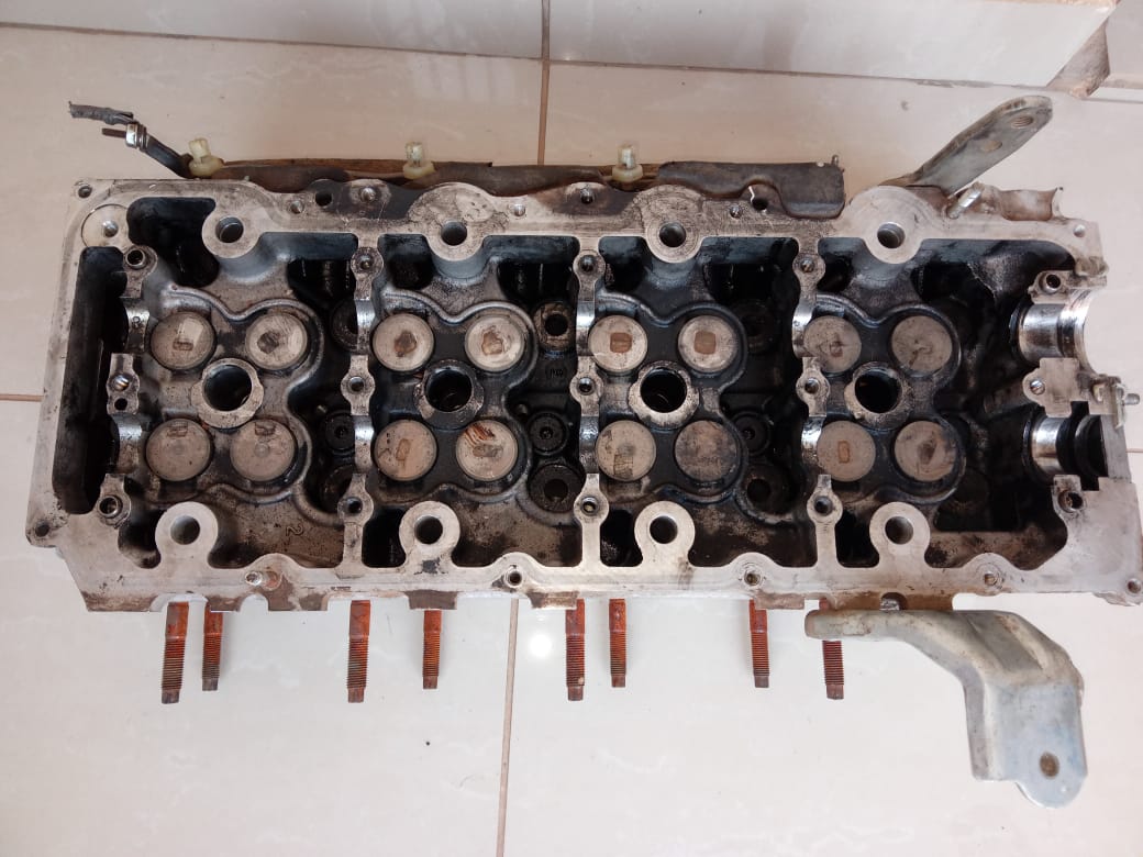 Toyota Hilux 3.0D4D Cylinder Head - Private Seller