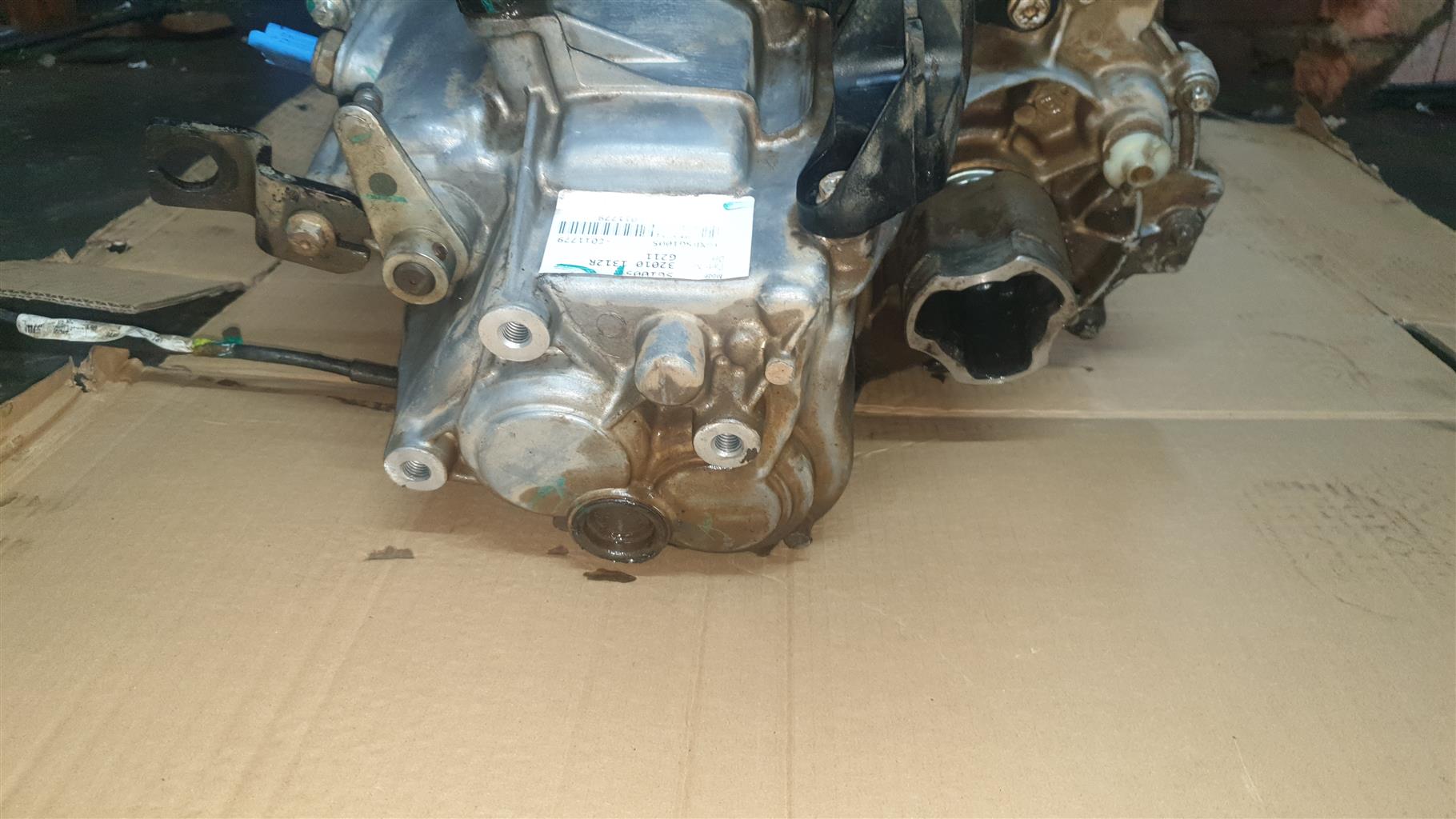 Selling RENAULT KWID 1.0L MANUAL GEARBOX - Private Seller Selling RENAULT KWID 1.0L MANUAL GEARBOX - Private Seller