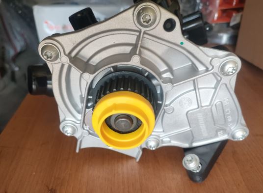 VW GOLF 7 GTI 2.0 CHH BRAND NEW WATER PUMPS FOR SALE - Private Seller
