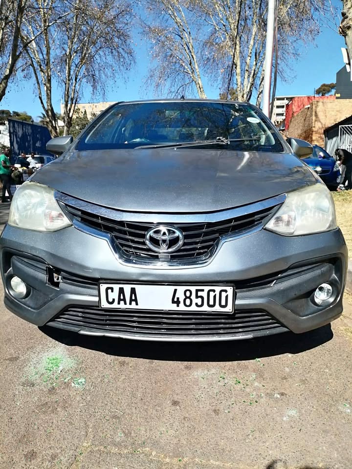 2017 TOYOTA ETIOS SEDAN 1.5 SPRINT MANUAL TRANSMISSION IN EXCELLENT CONDITION