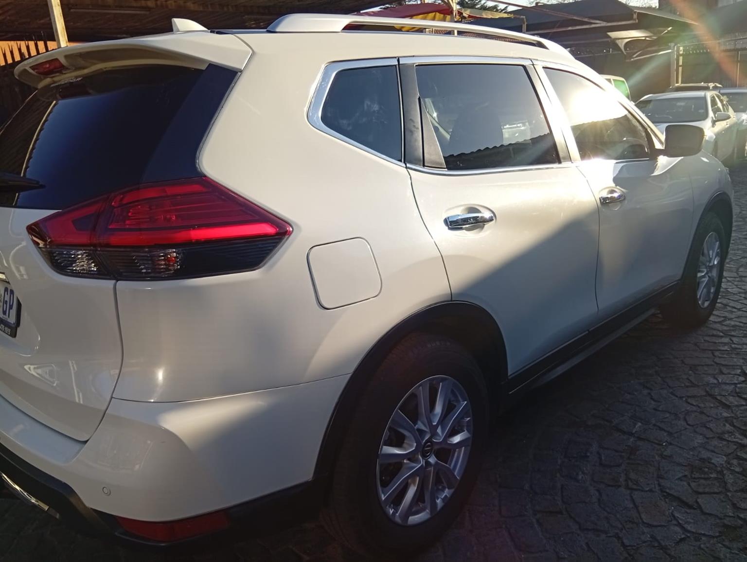 2021 Nissan X-Trail 2.5 4x4 Acenta Tech 126KW 8,3 /100km SUV Automatic