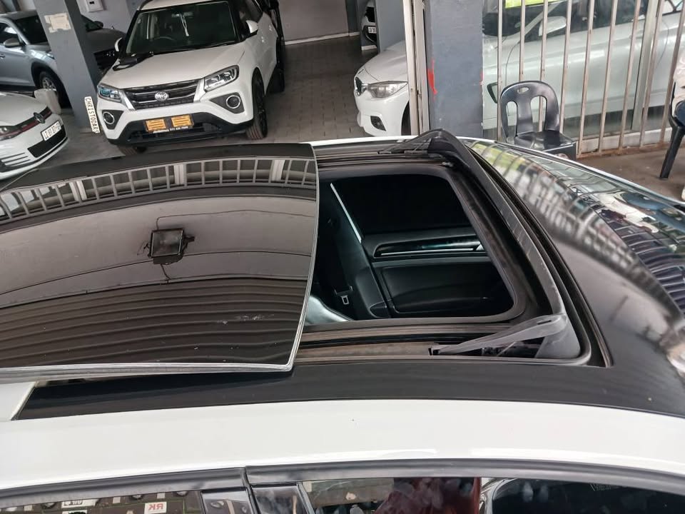2015 VW GOLF 7 GTI 2.0 Transmission: Automatic  Mileage: 76000km  Fueltype: Petrol  White