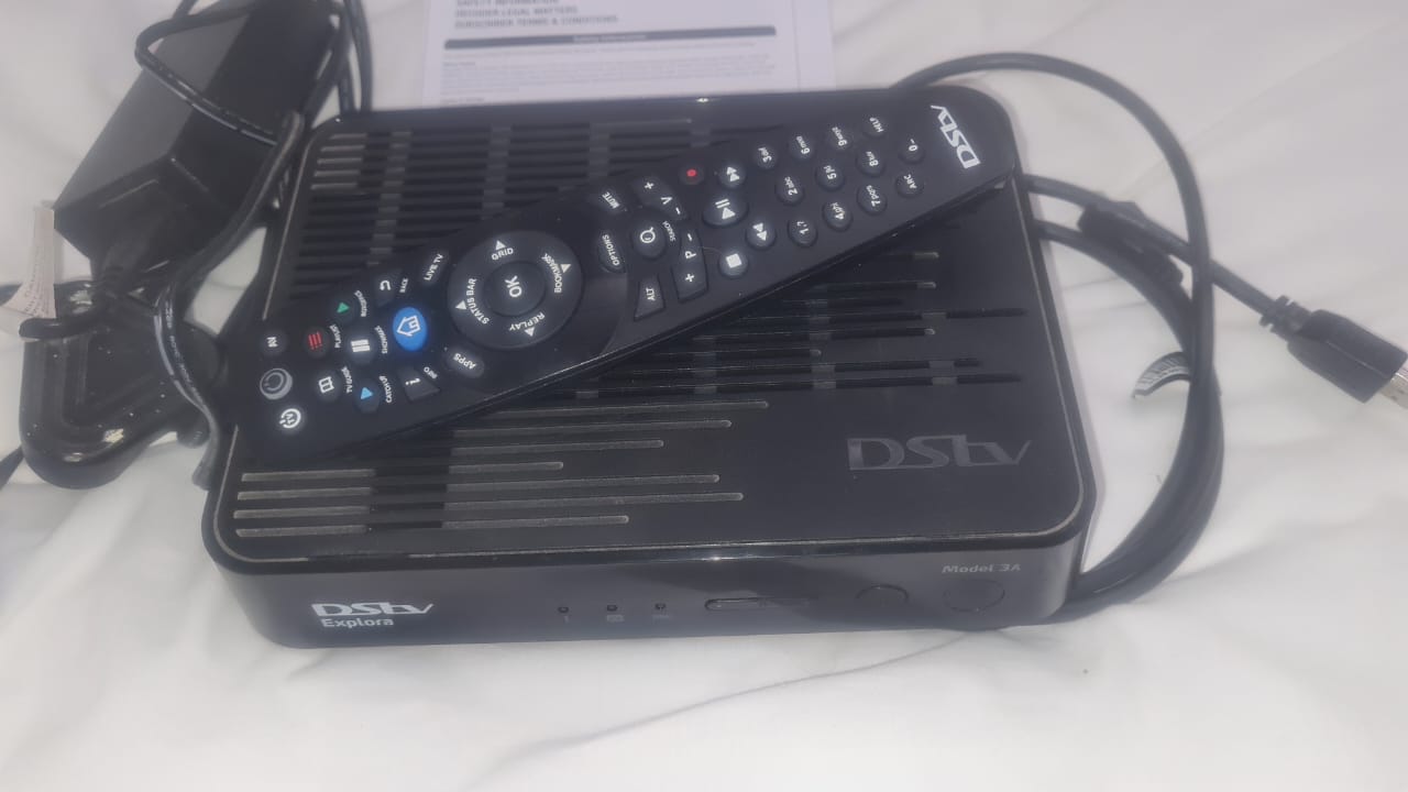 DSTV Explora 3B Decoder DSTV Explora 3B Decoder