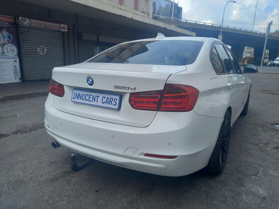 2014 BMW 320d DIESEL, AUTOMATIC TRANSMISSION, WHITE COLOUR