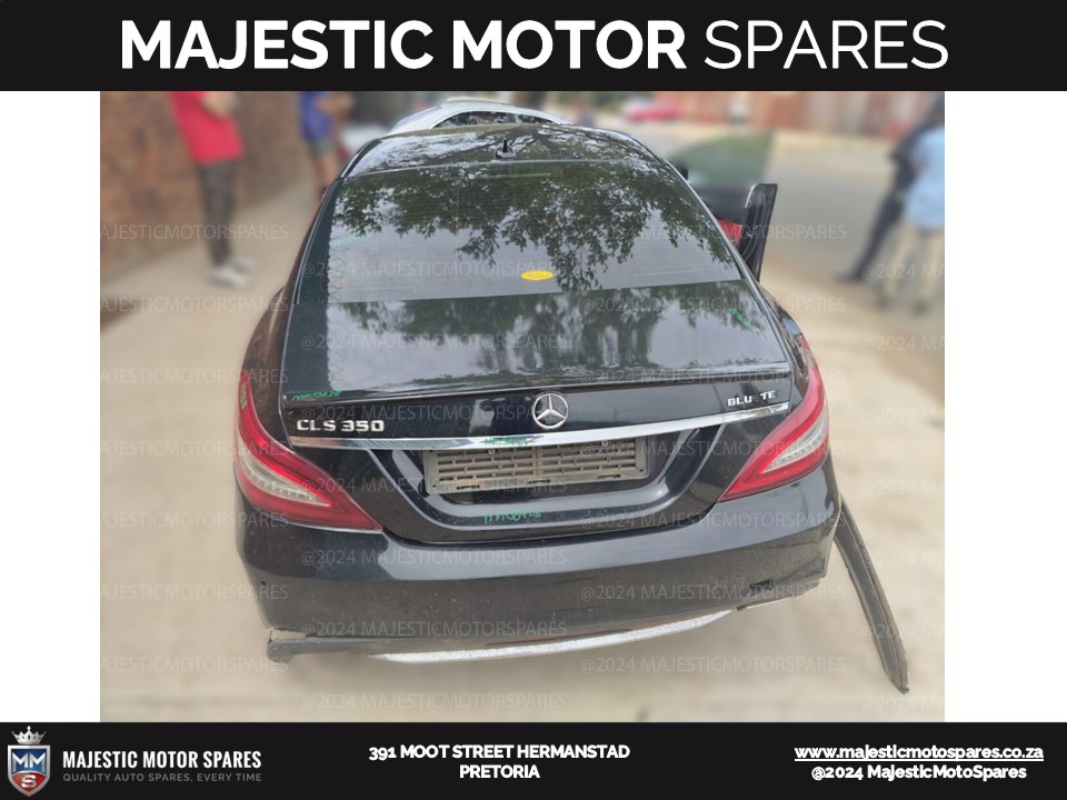 Merc CLS 350 W218 stripping - Private Seller