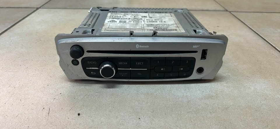 2009-2015 Renault Megane 3 Bluetooth Radio For Sale @Circle 7 Used Parts Call Or WhatsApp - Private Seller 2009-2015 Renault Megane 3 Bluetooth Radio For Sale @Circle 7 Used Parts Call Or WhatsApp - Private Seller