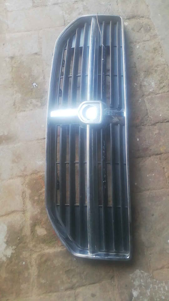 DODGE CALIBER 2007-2012 front6 BUMPER GRILL FOR SALE - Private Seller DODGE CALIBER 2007-2012 front6 BUMPER GRILL FOR SALE - Private Seller
