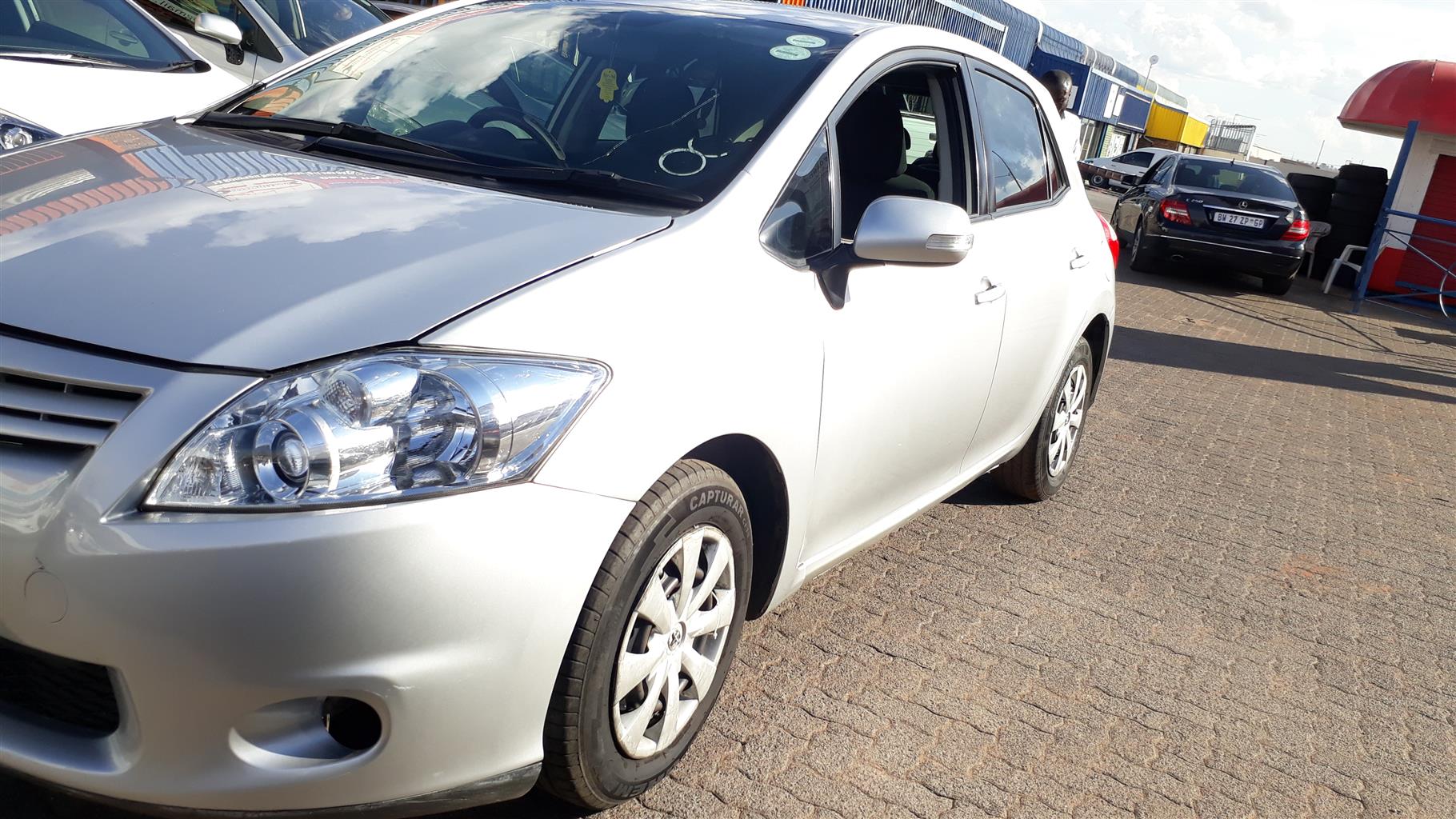 11 Toyota Auris 1 6 Xi Junk Mail