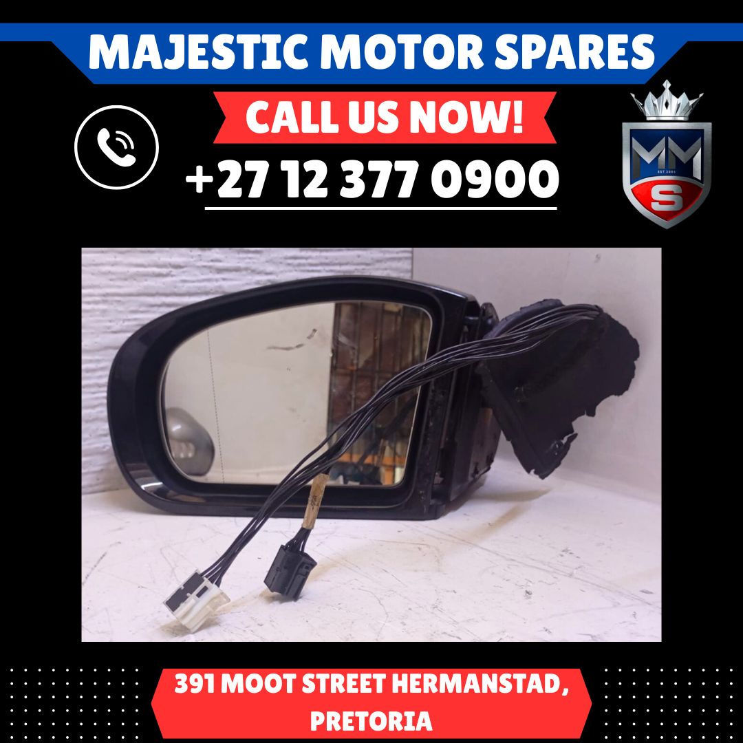 2003 Mercedes-Benz E320 W211 Preface door mirror for Sale - Second hand! - Private Seller 2003 Mercedes-Benz E320 W211 Preface door mirror for Sale - Second hand! - Private Seller