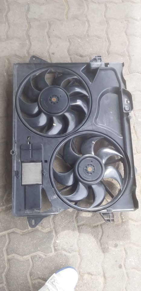 Chevrolet captvian fan - Private Seller Chevrolet captvian fan - Private Seller