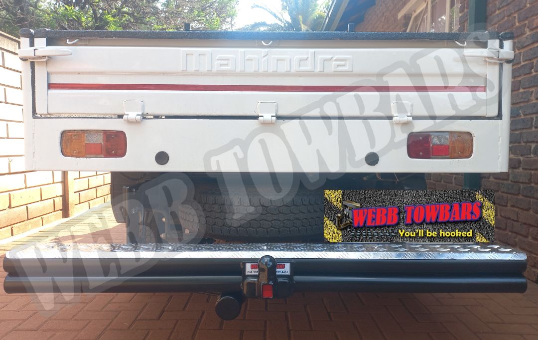 Mahindra Bolero Double Tube and Step Towbars