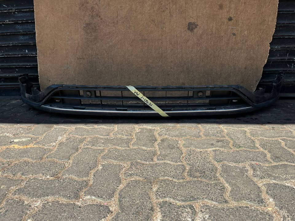Volkswagen T Cross Grill - Private Seller Volkswagen T Cross Grill - Private Seller