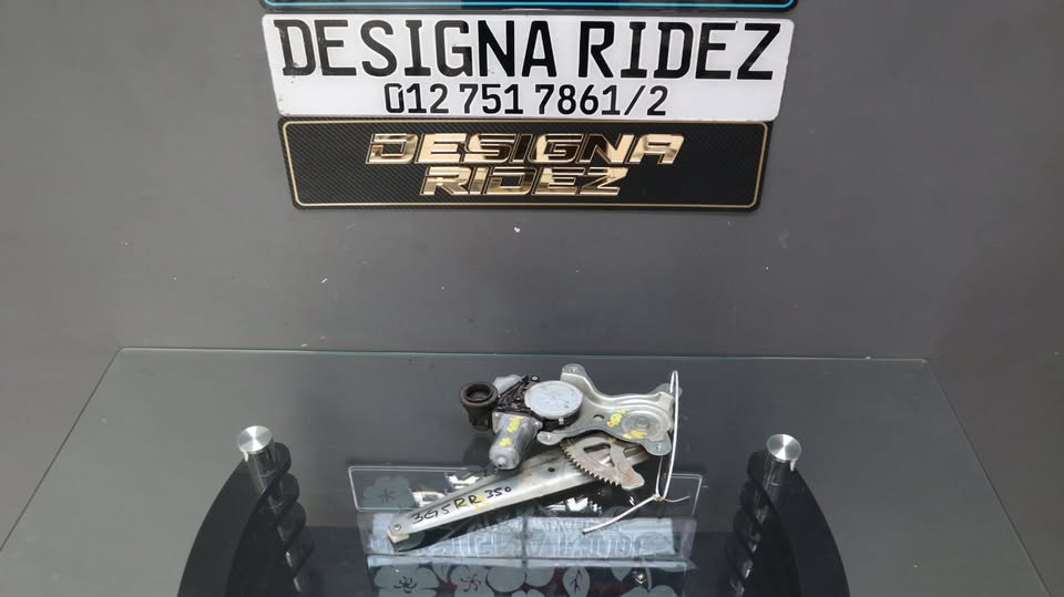 3 GS350 LEXUS REAR RIGHT WINDOW MECHANISM - Private Seller 3 GS350 LEXUS REAR RIGHT WINDOW MECHANISM - Private Seller