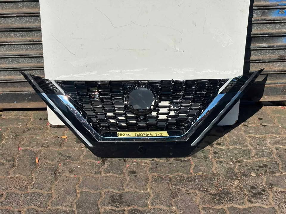 NISSAN QASHQAI MAIN GRILL 2025-2026 MODEL AVAILABLE NOW FOR SALE - Private Seller NISSAN QASHQAI MAIN GRILL 2025-2026 MODEL AVAILABLE NOW FOR SALE - Private Seller