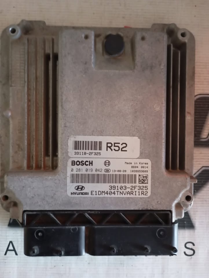 HYUNDAI SANTA FE IX25 ECU COMPUTER BOX 39103-2F325 R52 0281019042 EDC17CP14 - Private Seller
