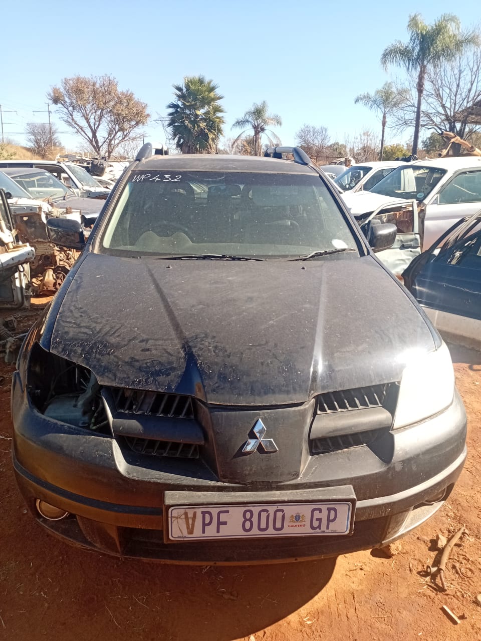 Mitsubishi Outlander 2.4 2006 Model Stripping - Private Seller Mitsubishi Outlander 2.4 2006 Model Stripping - Private Seller