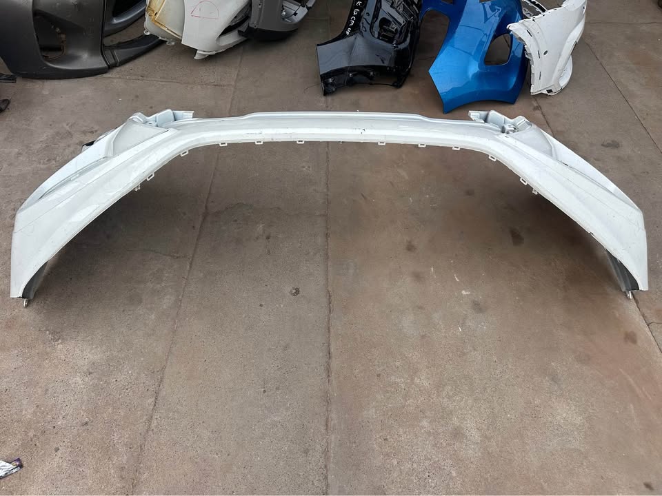 Toyota urban cruiser and Suzuki front bumper - Private Seller Toyota urban cruiser and Suzuki front bumper - Private Seller