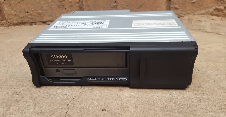 Land Rover Discovery 4 CD Shuttle for sale | AUTO EZI - Private Seller