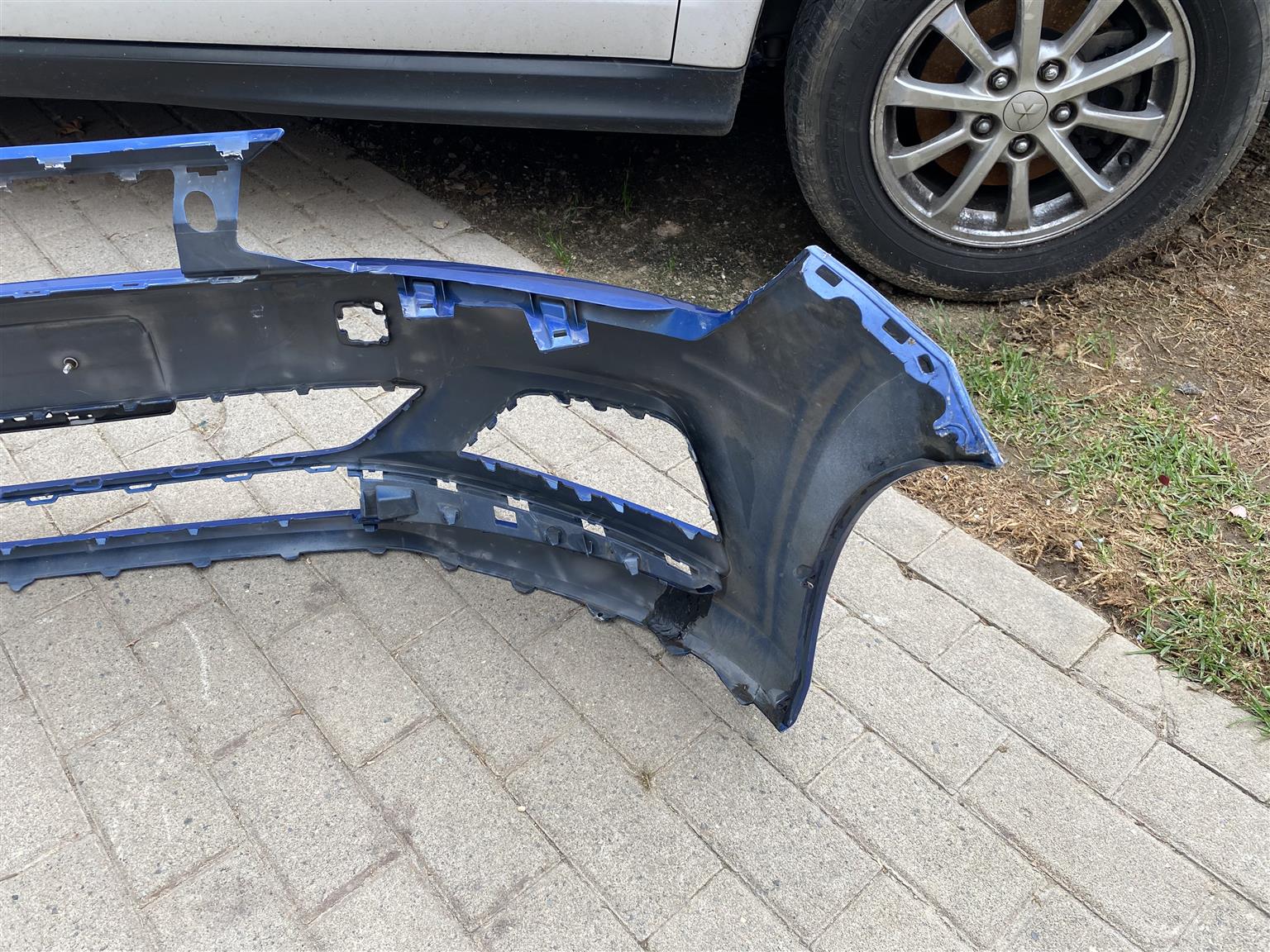 2020 VW POLO 8 FRONT BUMPER FOR SALE. IN EXCELLENT CONDITION