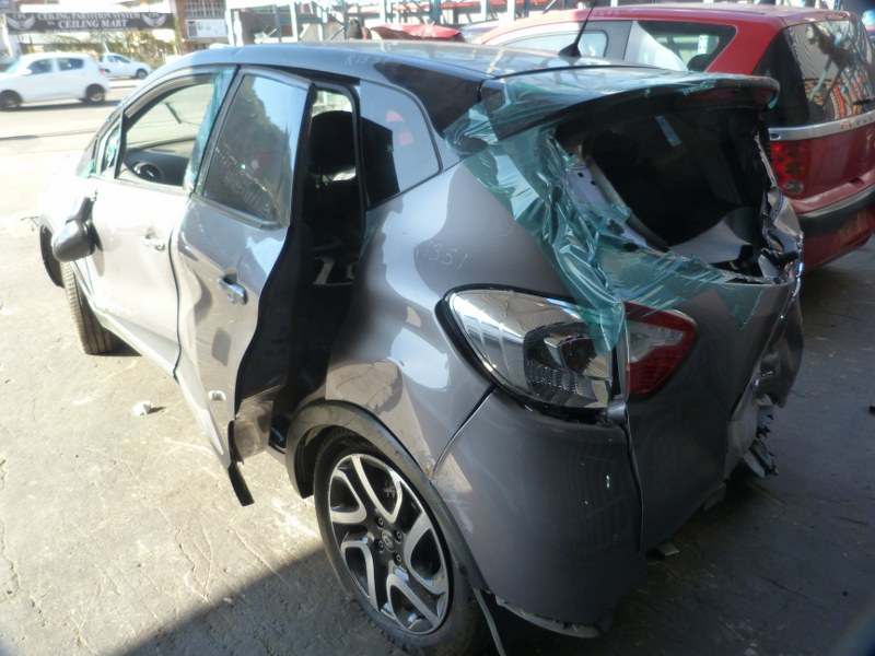 Renault Captur 900T Manual Grey - 2015 STRIPPING FOR SPARES - Private Seller Renault Captur 900T Manual Grey - 2015 STRIPPING FOR SPARES - Private Seller