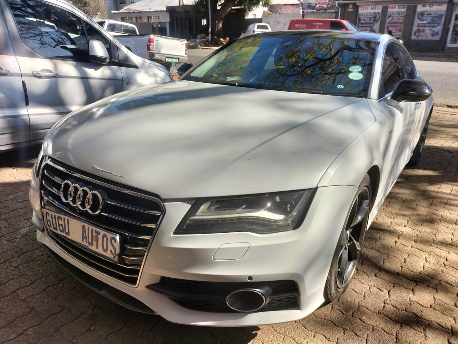 2012 Audi A7 3.0TDI Quattro SLine142000kmAutomatic