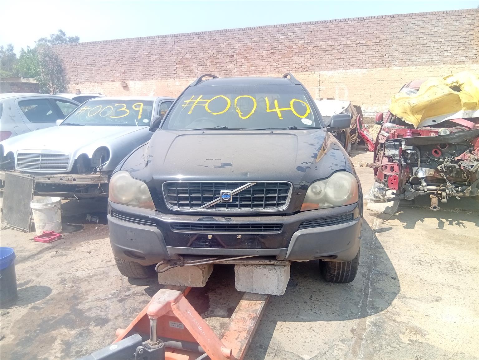 Volvo xc90 t6 AWD twin turbo seven seater  stripping for spares - Private Seller