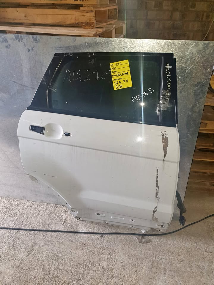 Range Rover Evoque Right Rear Door Shell Available - Private Seller Range Rover Evoque Right Rear Door Shell Available - Private Seller