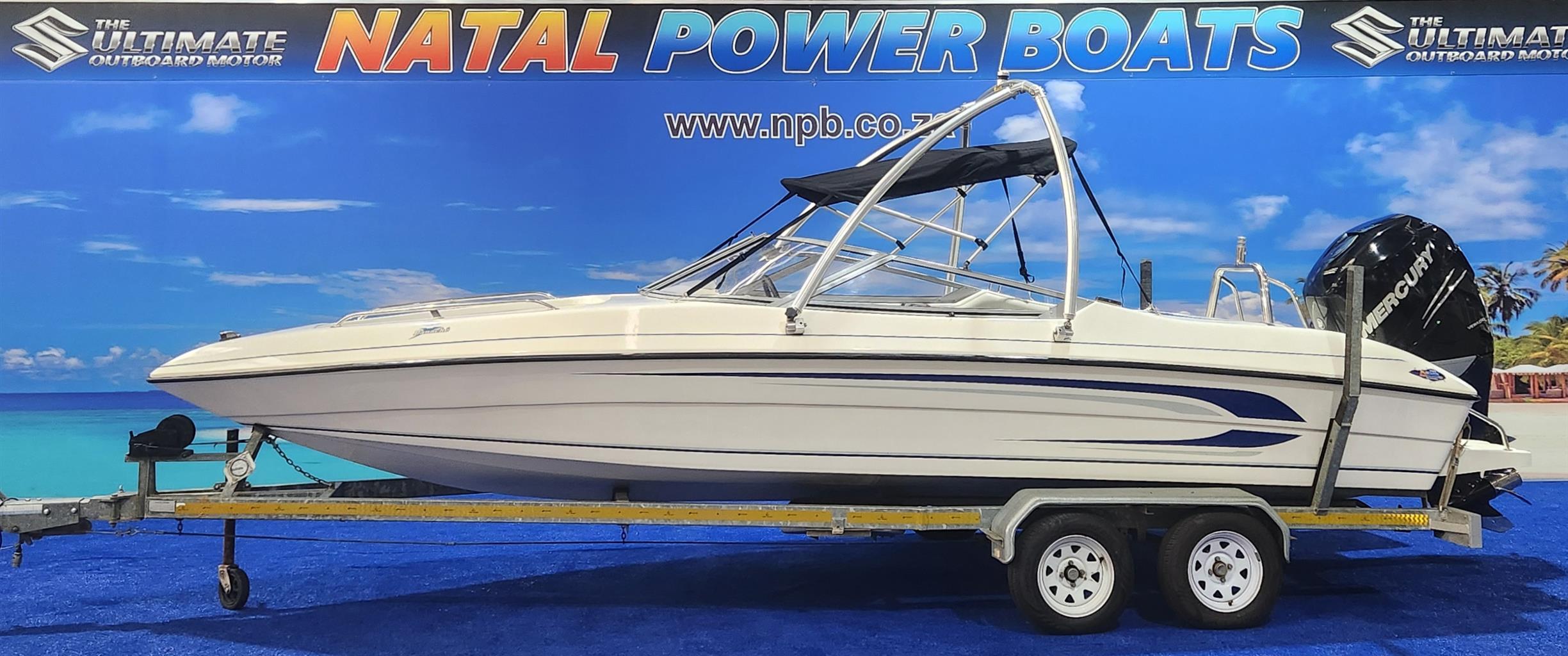 PANACHE 2150 LX ON TRAILER 250 HP MERCURY VERADO 4 STROKE 147 HOUR