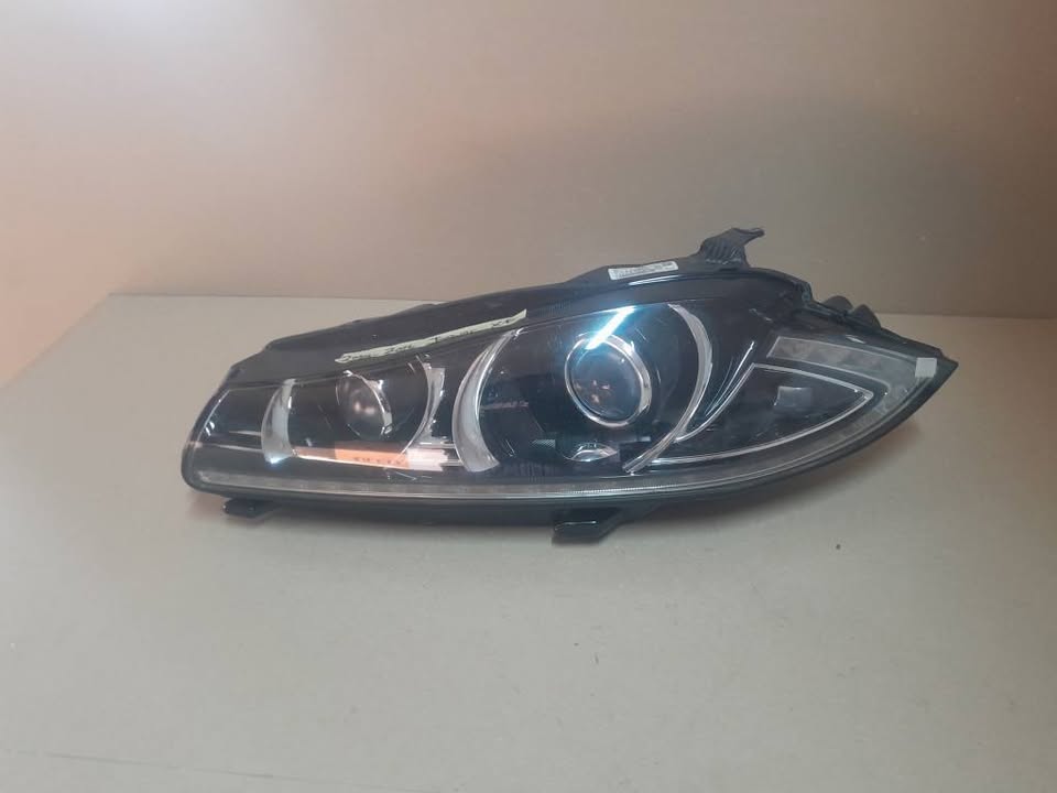 2014-2016 JAGUAR XF LEFT SIDE HEADLIGHT FOR SALE