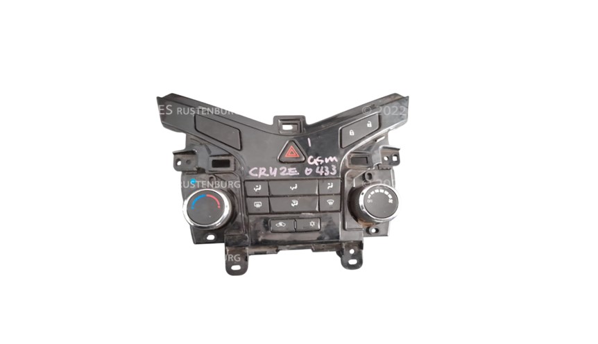 Chev cruze 1.4 2015 climate control unit FOR SALE - Private Seller Chev cruze 1.4 2015 climate control unit FOR SALE - Private Seller