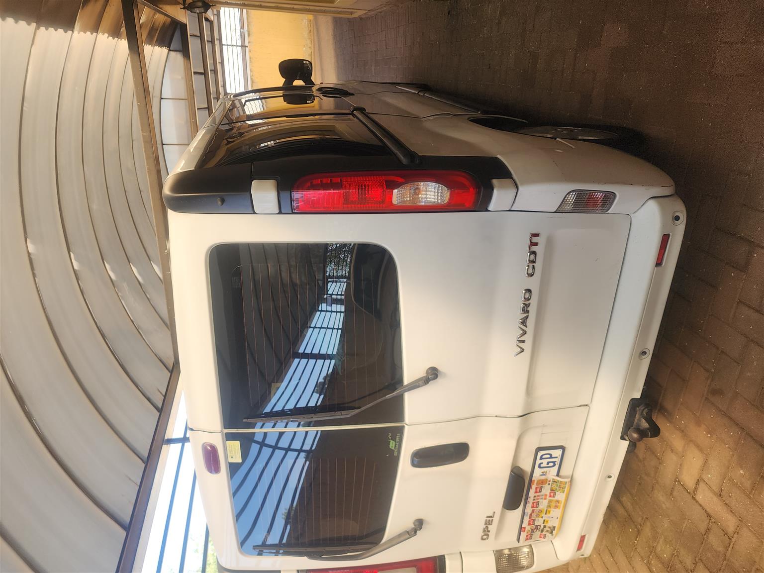 Used 2010 Opel Vivaro 1.9CDTi panel van high-opulence - Private Seller Used 2010 Opel Vivaro 1.9CDTi panel van high-opulence - Private Seller