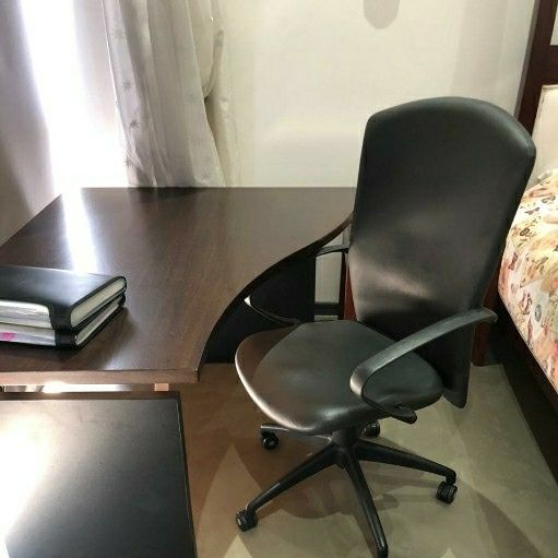 ikea cream desk chair