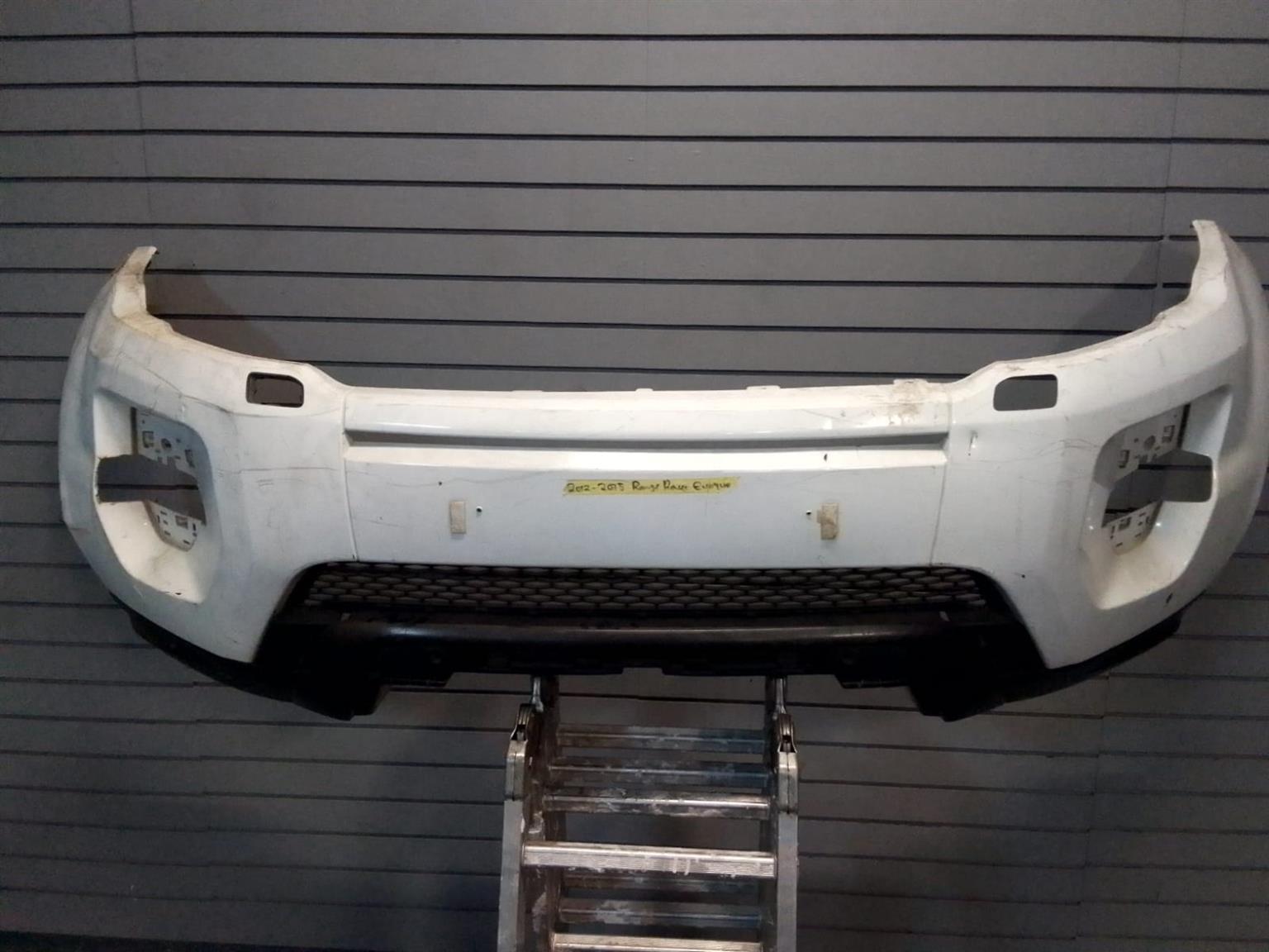 (2012-2014) RANGE ROVER EVOQUE FRONT BUMPER - Private Seller