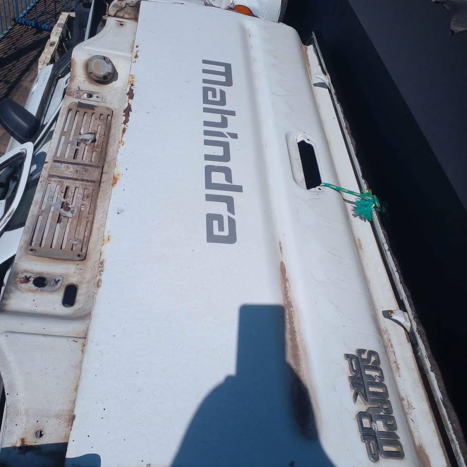 Mahindra scorpio Mhwk pik up tailgate - Private Seller Mahindra scorpio Mhwk pik up tailgate - Private Seller
