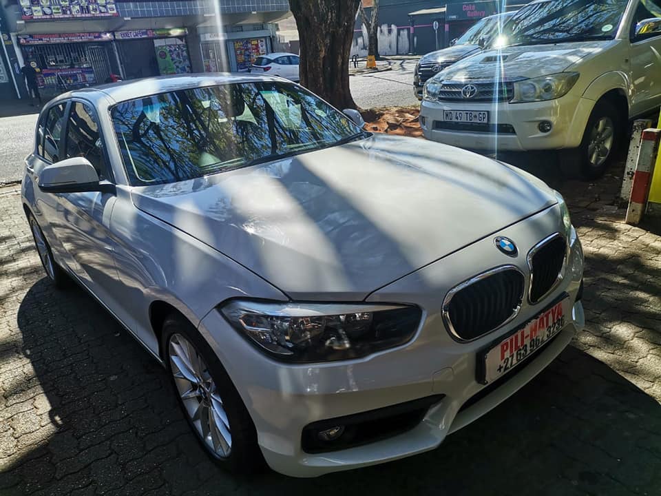 2017 BMW 118i 1 SERIES AUTOMATIC