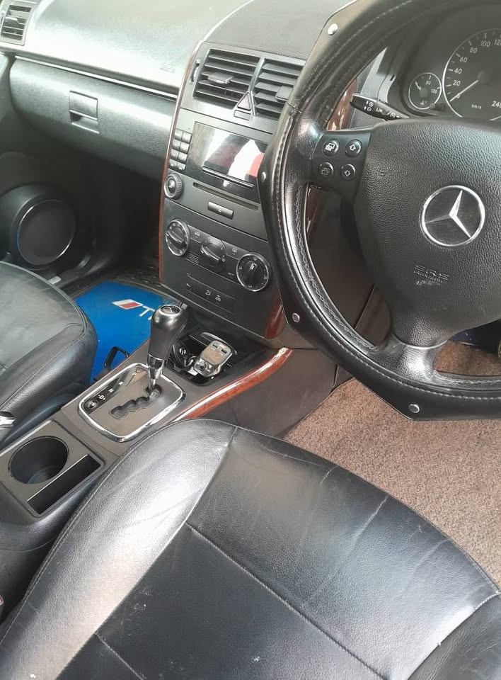 Used 2010 Mercedes-Benz A-Class A170 Classic - Private Seller Used 2010 Mercedes-Benz A-Class A170 Classic - Private Seller