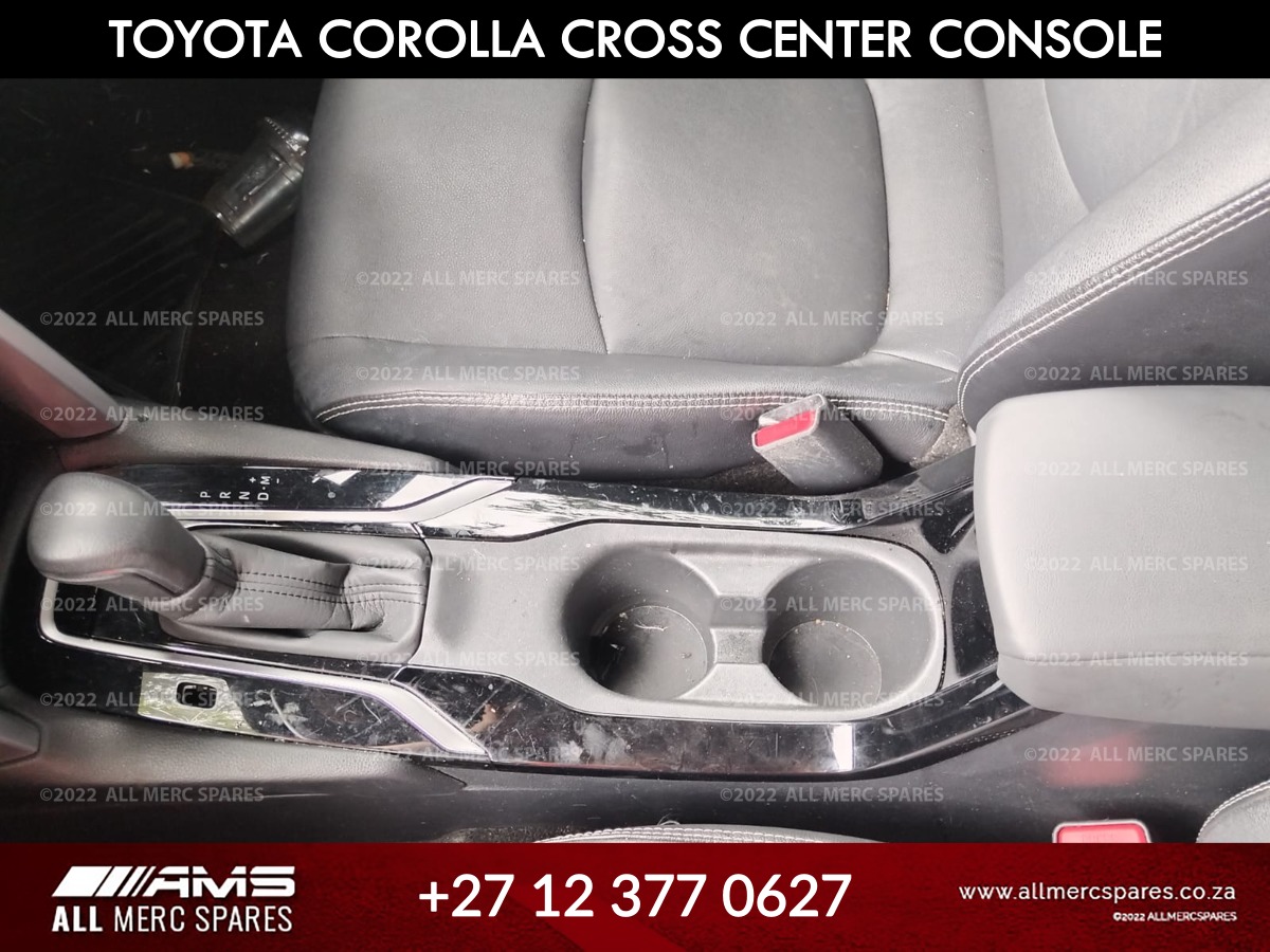 Used Toyota Corolla Cross Center Console for Sale - Private Seller Used Toyota Corolla Cross Center Console for Sale - Private Seller