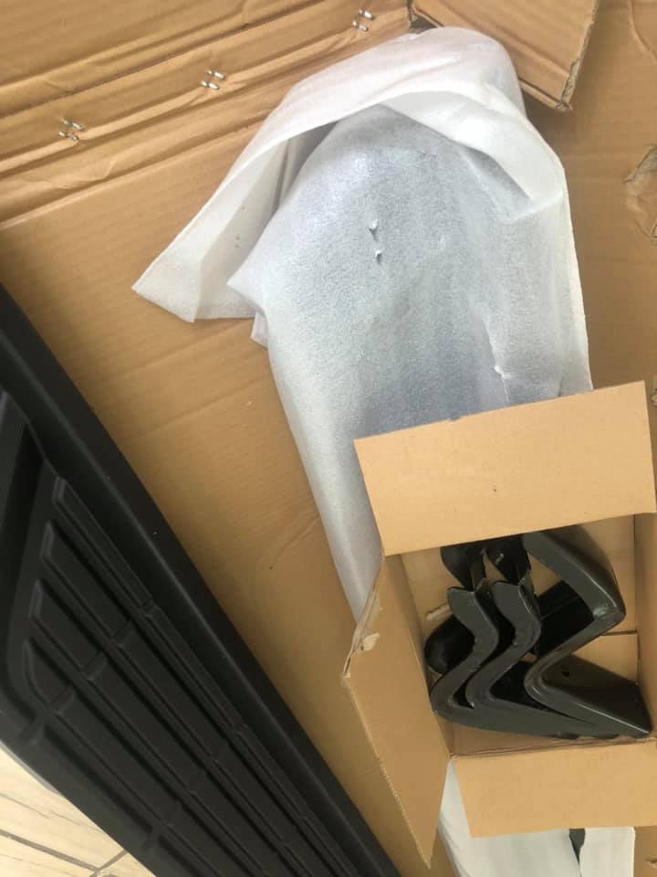 Ford ranger OEM side steps - Private Seller Ford ranger OEM side steps - Private Seller
