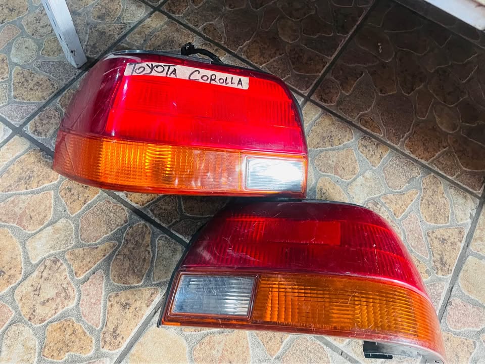 Toyota Corolla taillights - Private Seller Toyota Corolla taillights - Private Seller