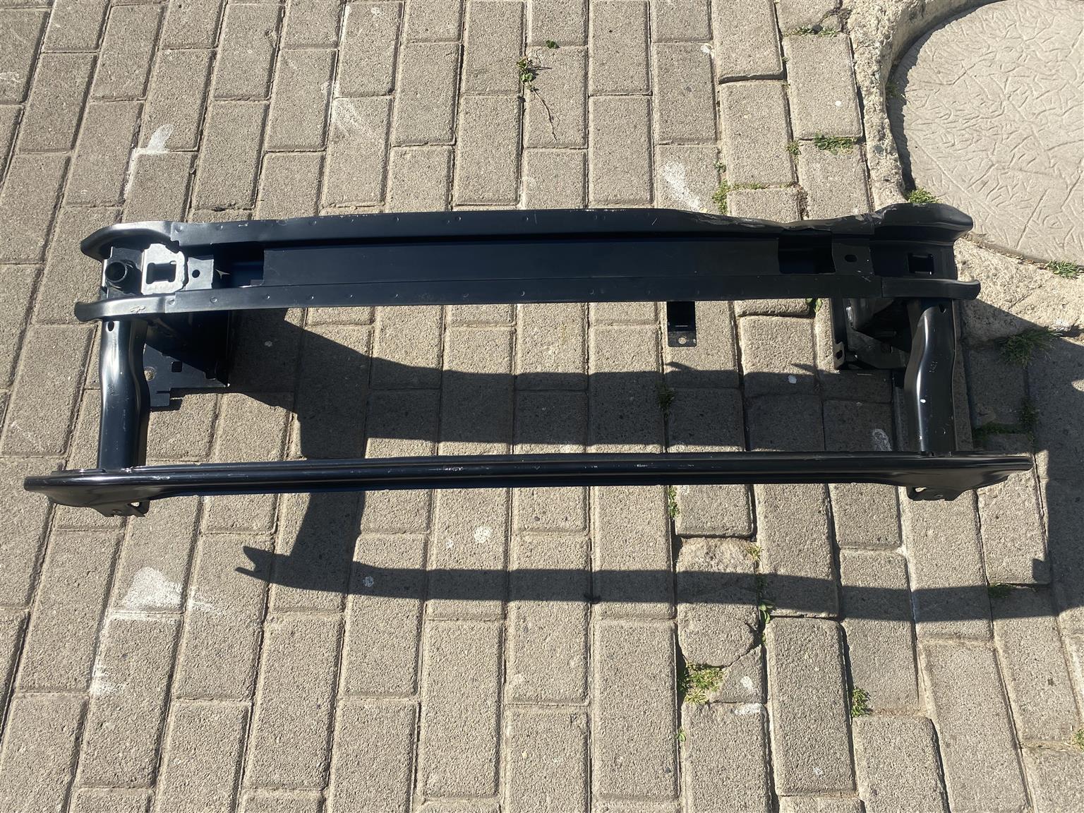 2020 VW POLO 8 FRONT BUMPER STIFFENER FOR SALE. IN EXCELLENT CONDITION