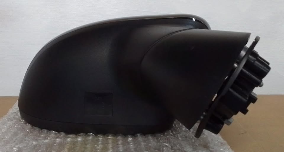 KIA RIO Right Front Door Mirror - Private Seller KIA RIO Right Front Door Mirror - Private Seller