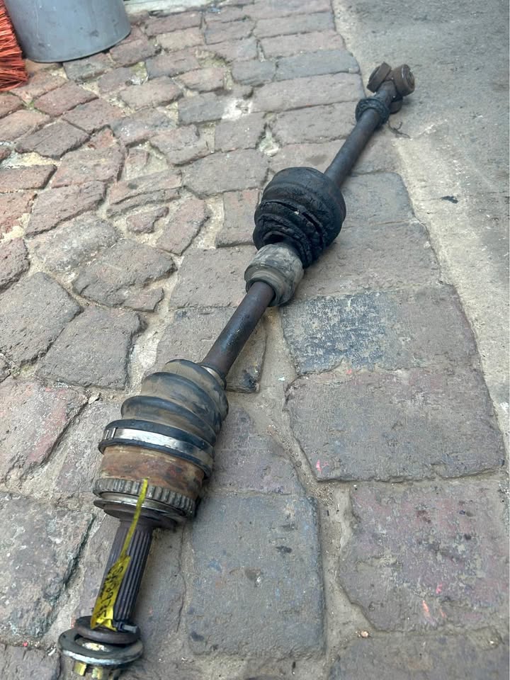 KIA Rio Right Side CV Shaft For Sale - Private Seller KIA Rio Right Side CV Shaft For Sale - Private Seller