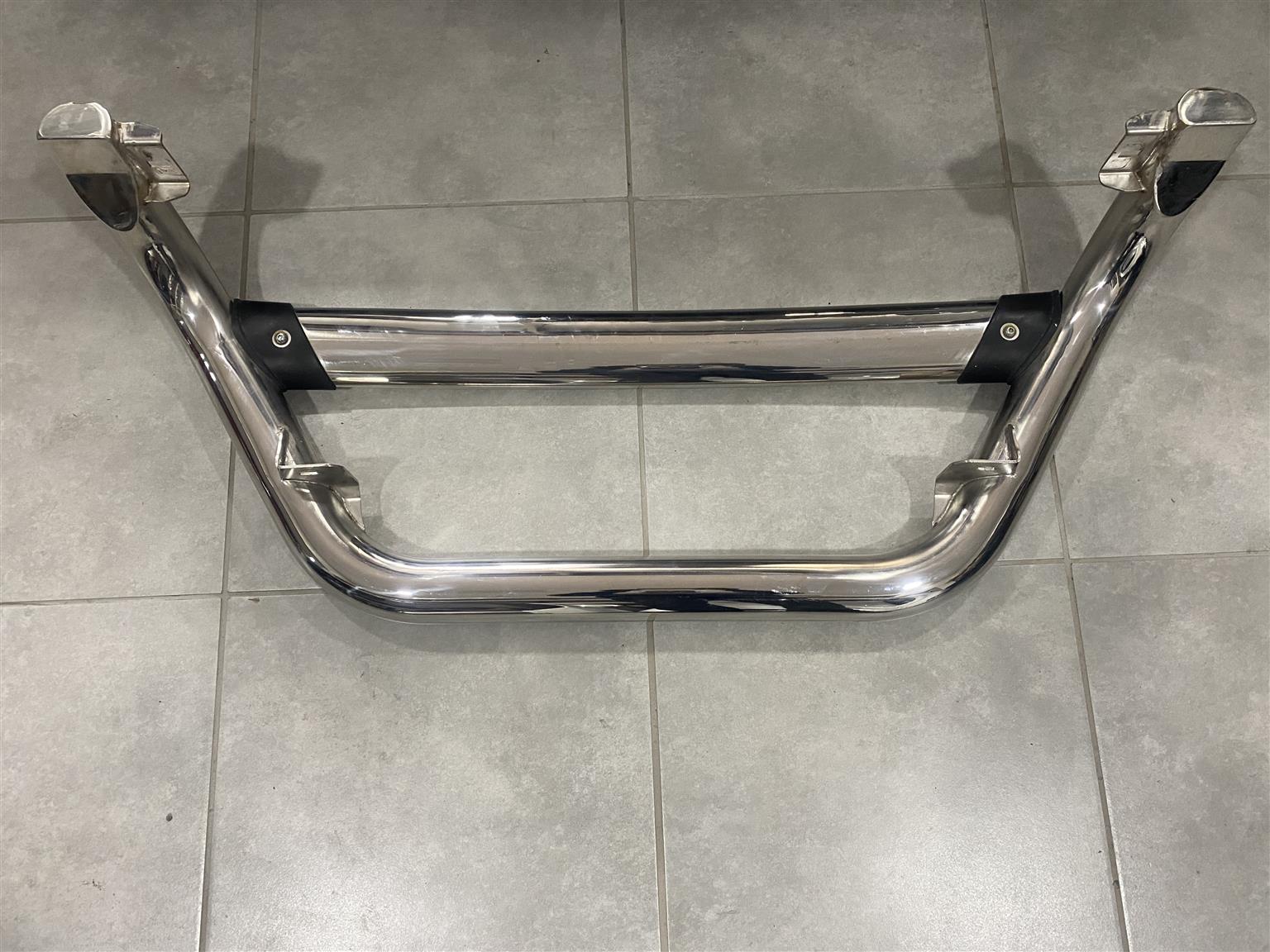 2019 TOYOTA FORTUNER GD-6 NUDGE BAR FOR SALE. IN PRISTINE CONDITION - Private Seller