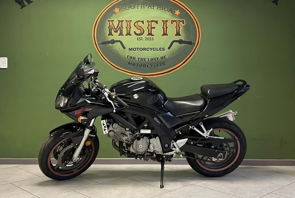 2010 Suzuki SV650 - Private Seller 2010 Suzuki SV650 - Private Seller