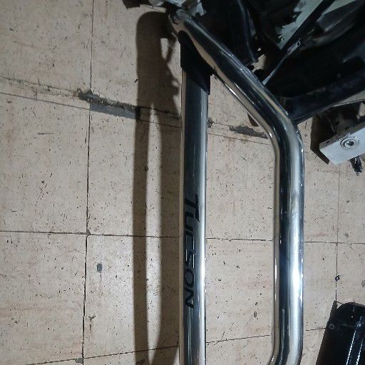 Hyundai tucson bull bar - Private Seller Hyundai tucson bull bar - Private Seller
