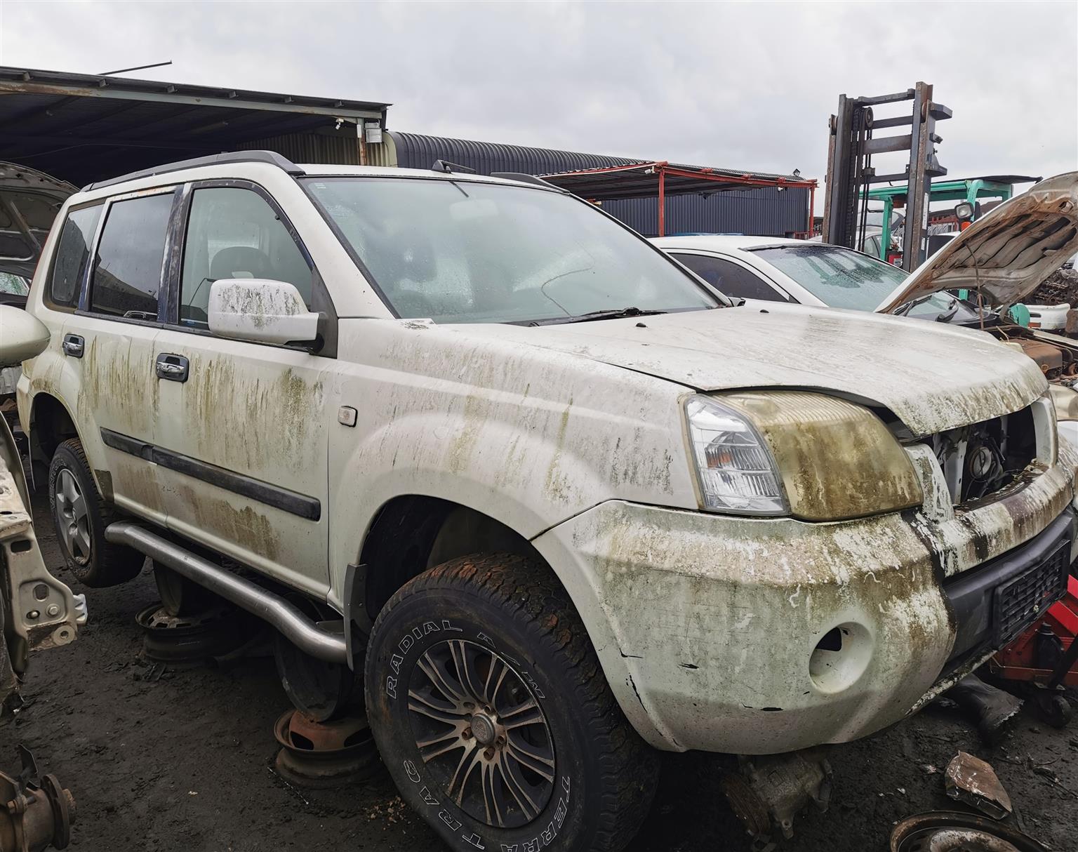 2005 Nissan X-Trail 2.0L – Stripping for Spares