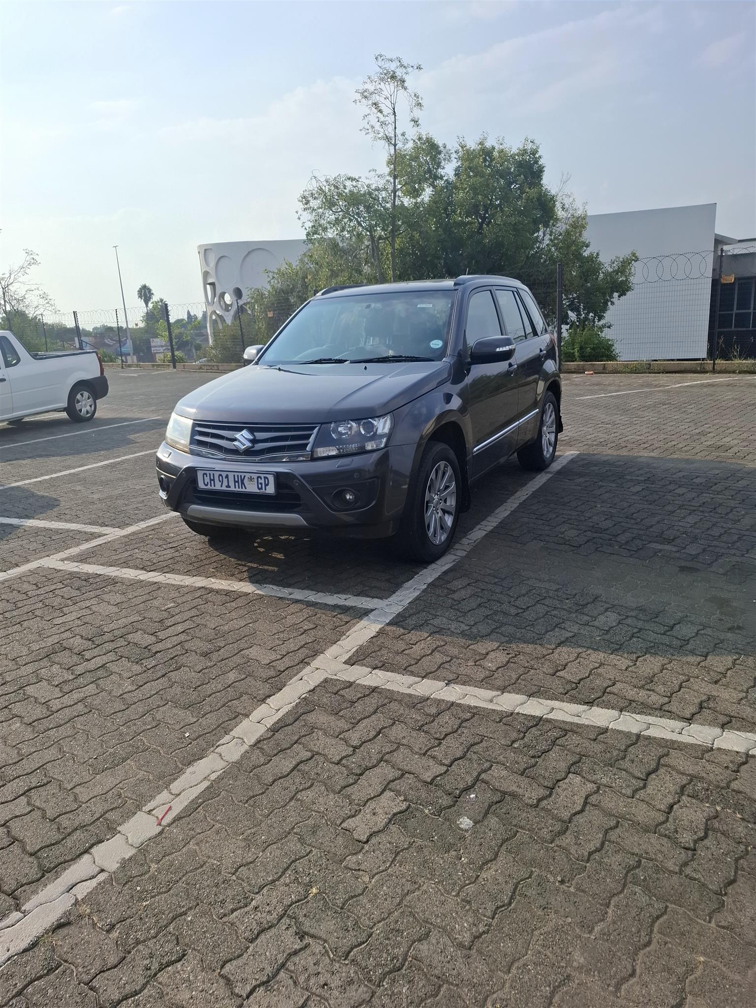 Used 2013 Suzuki Grand Vitara 2.4 Summit auto - Private Seller Used 2013 Suzuki Grand Vitara 2.4 Summit auto - Private Seller