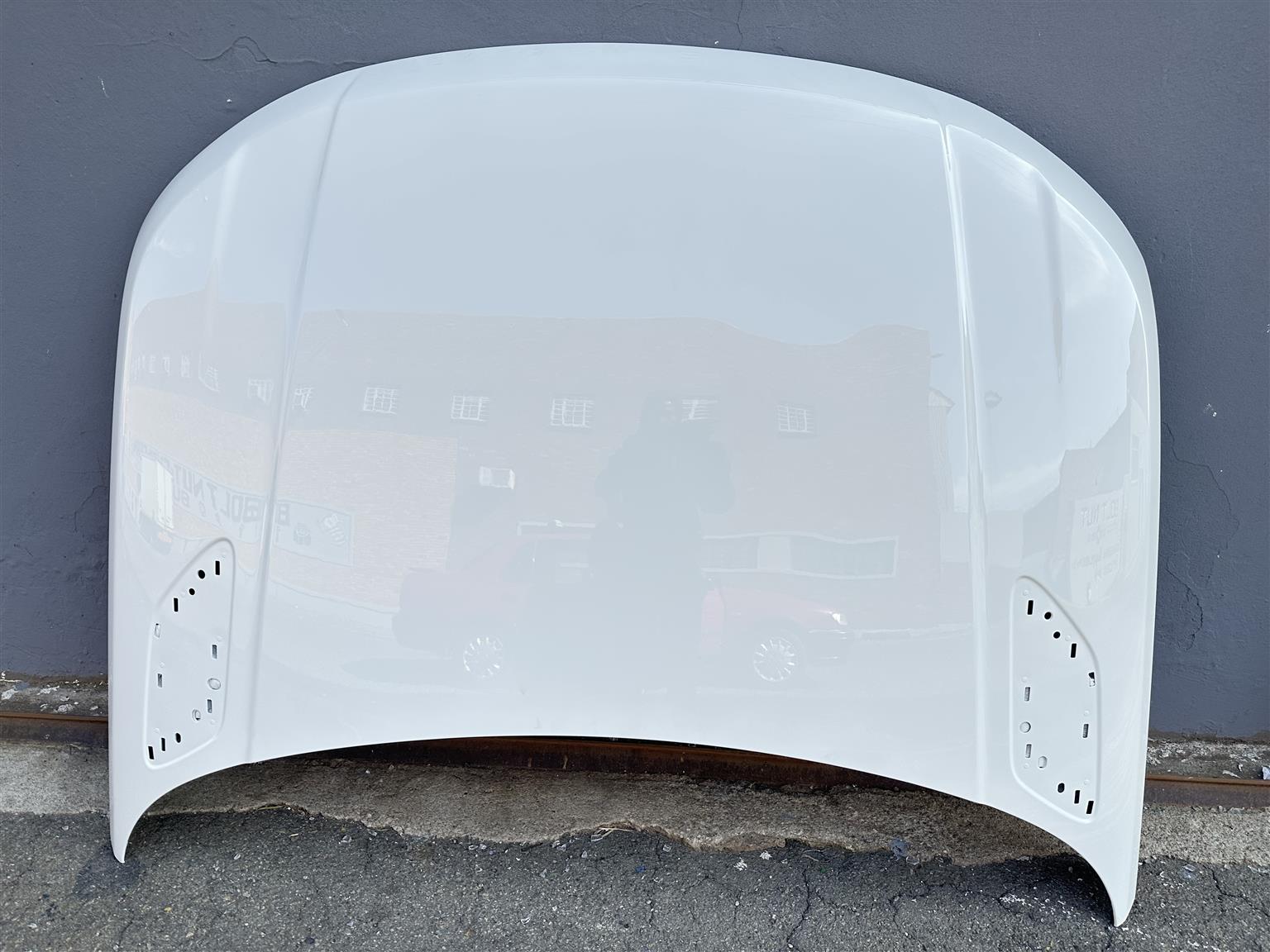 Range Rover Sport Bonnet - Private Seller Range Rover Sport Bonnet - Private Seller